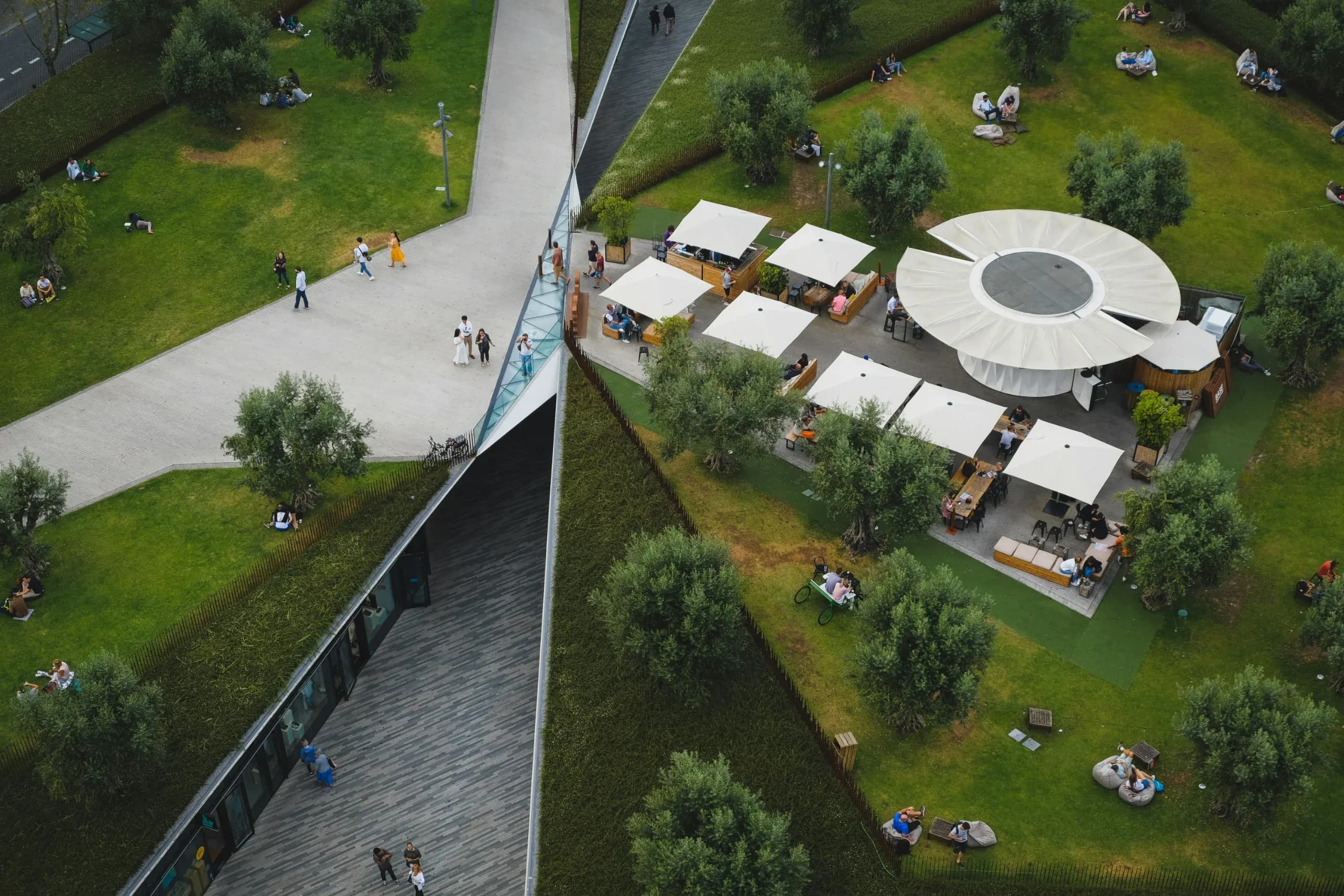 The community market